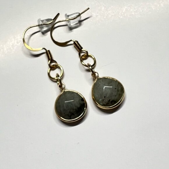 Natural Grey Stone dangle drop earrings in gold-toned setting. - Picture 3 of 3